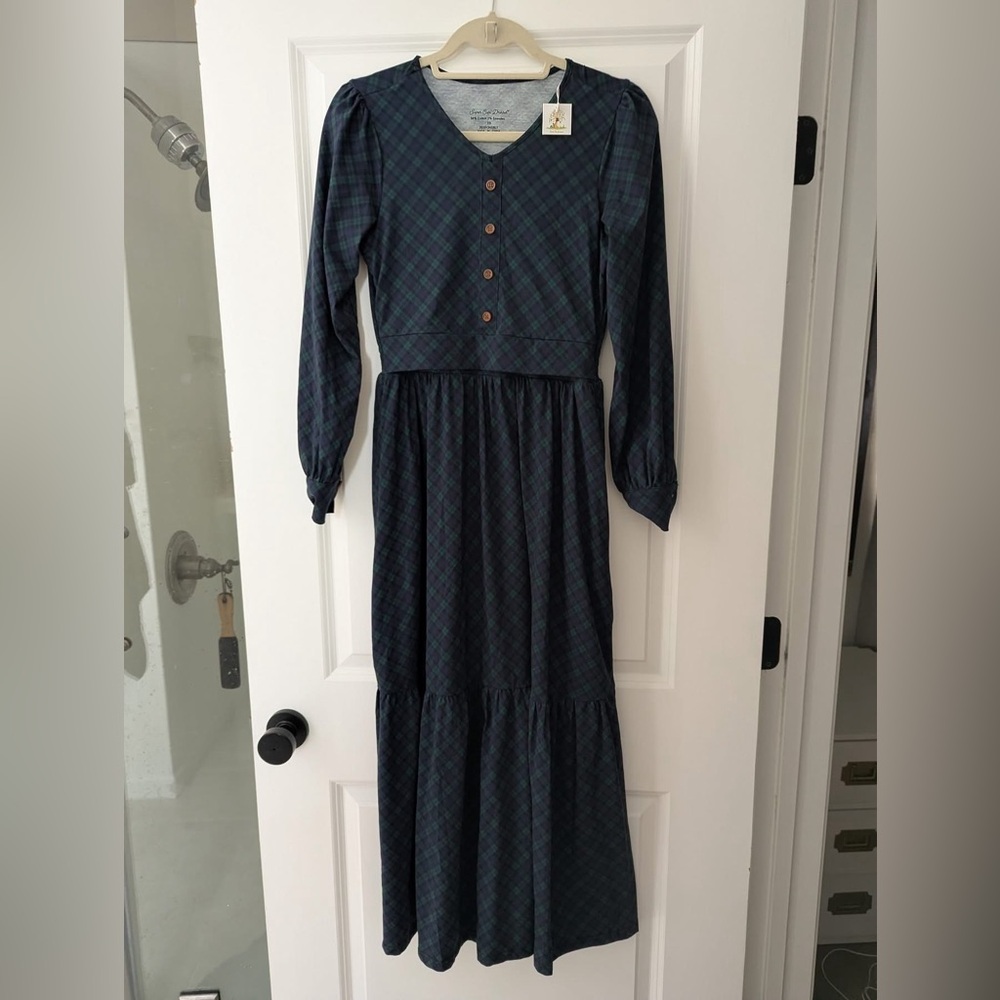 Super cute dresses by Ringger - Fiona Hinterland